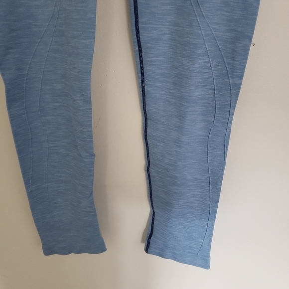 Blue Ombre Women's Leggings - Picture 4 of 9